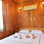 Tahtavilla * Çıralı